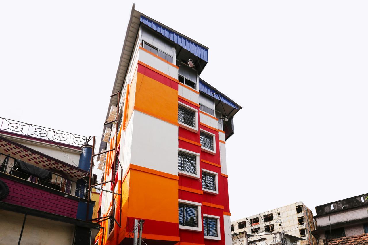 Oyo 9975 Hotel Asmeet Kolkata Bagian luar foto