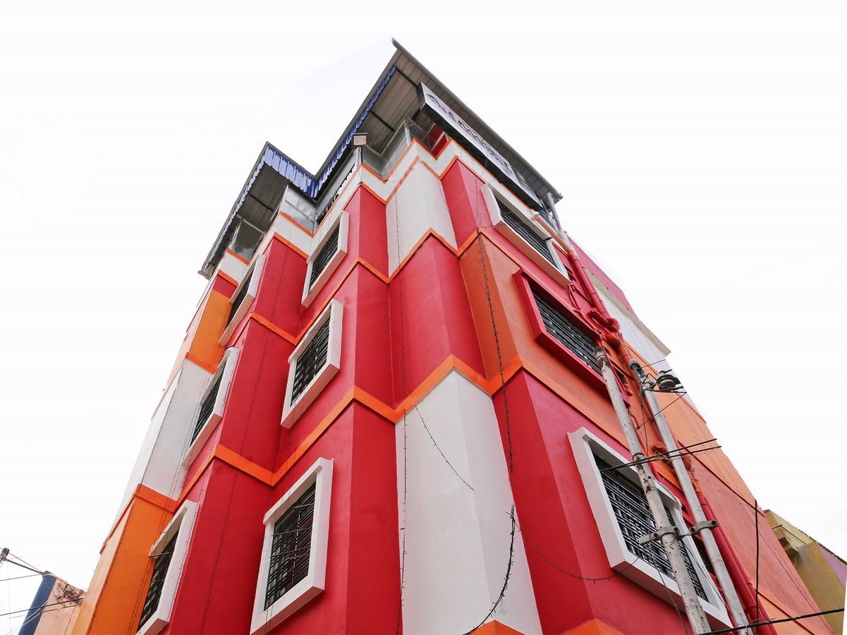 Oyo 9975 Hotel Asmeet Kolkata Bagian luar foto