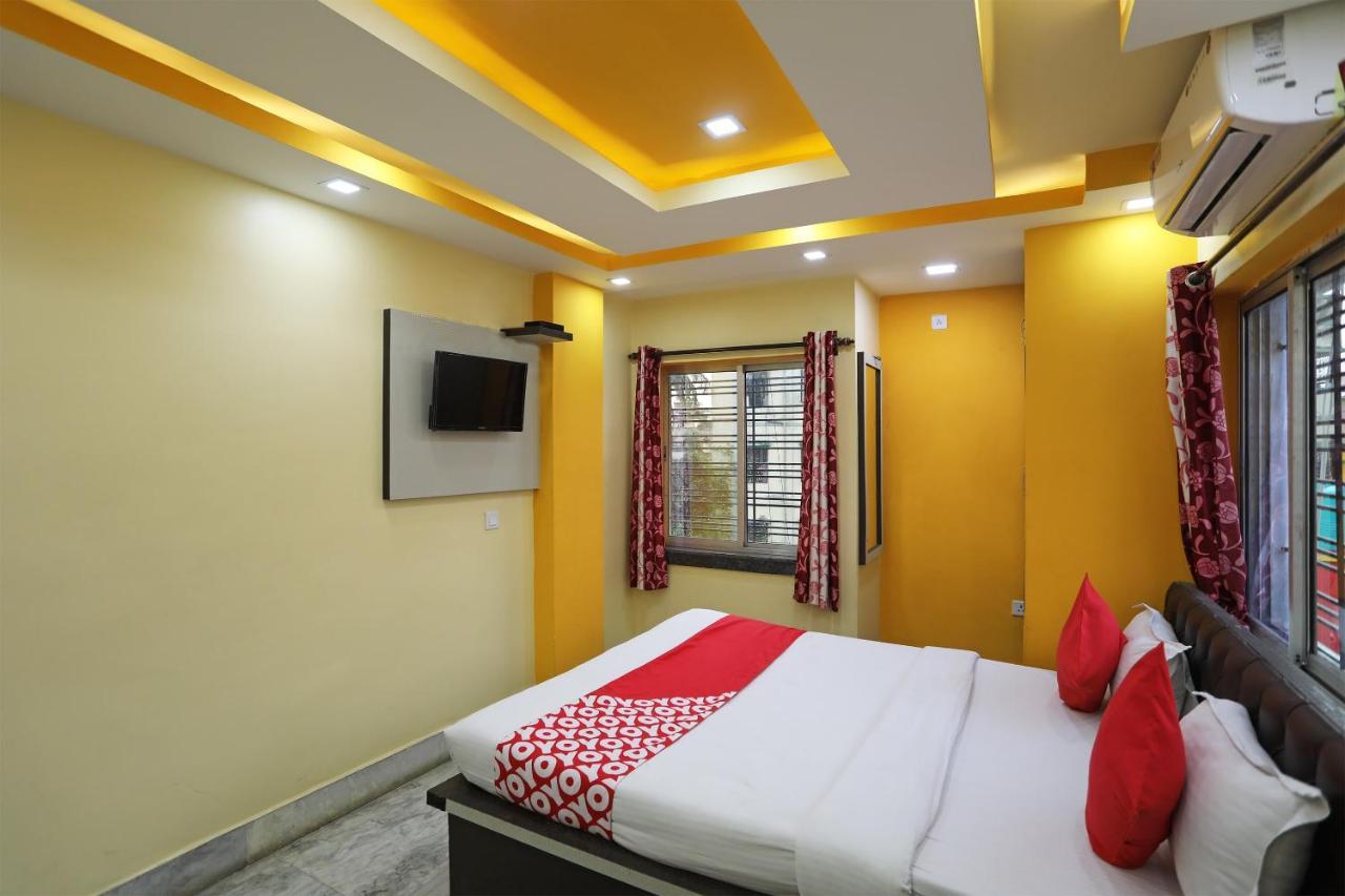 Oyo 9975 Hotel Asmeet Kolkata Bagian luar foto