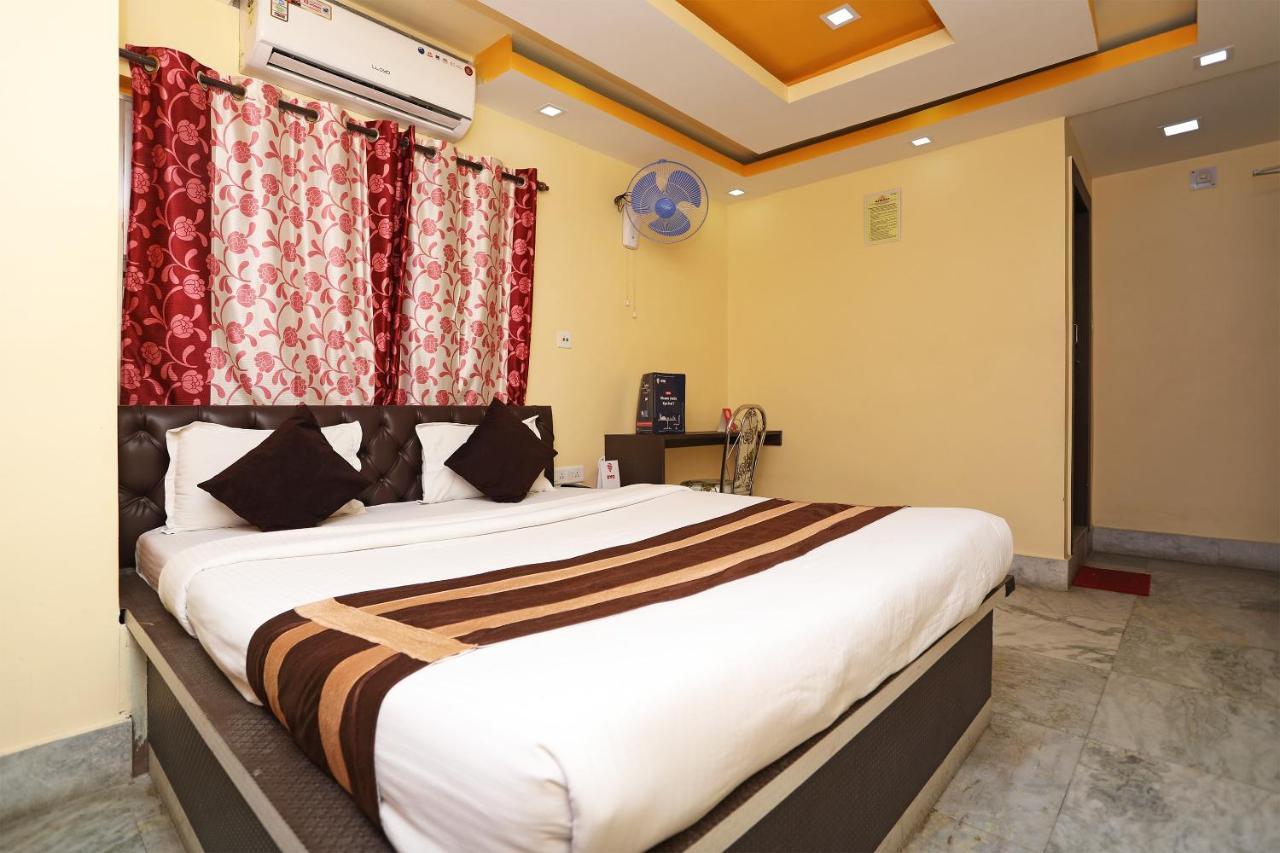 Oyo 9975 Hotel Asmeet Kolkata Bagian luar foto