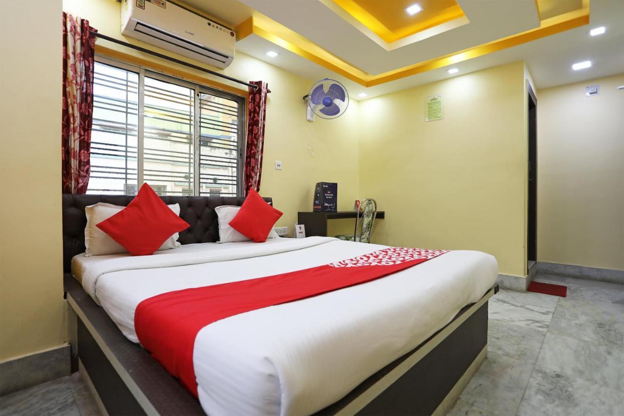 Oyo 9975 Hotel Asmeet Kolkata Bagian luar foto
